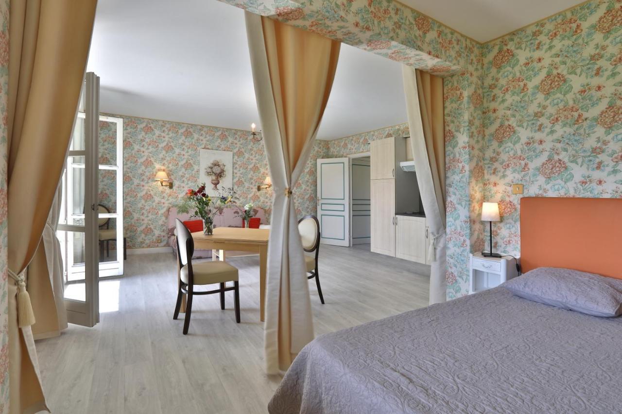 Domaine De Puy Robert Lascaux - A 800M Grotte De Lascaux - Hotel Avec Piscine - Chambres Et Gites-Appartements - Sarlat - Dordogne Montignac-Lascaux Eksteriør billede